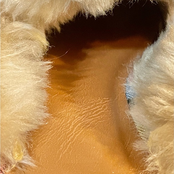 Universal Thread Women's Bibiana Faux Fur Lined Chevron Mules-Size 7.5 - Picture 7 of 11